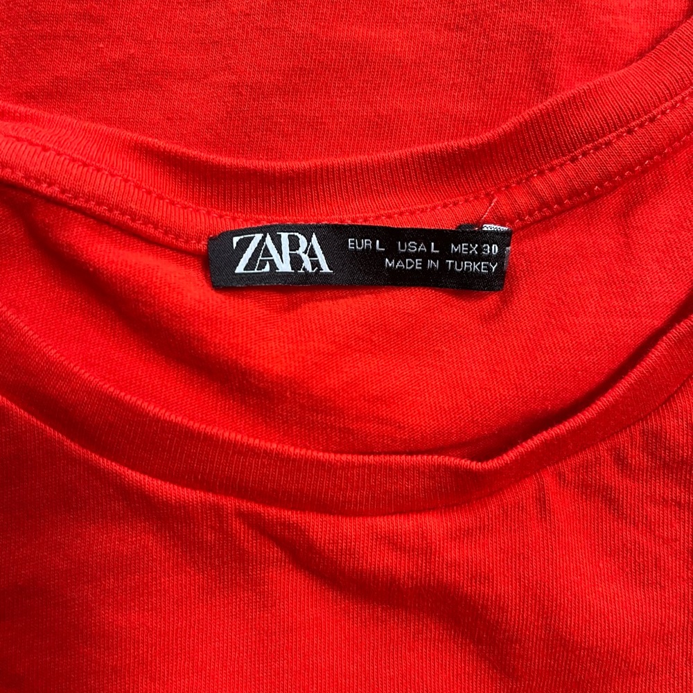 Zara Women's Solid Basic Short Sleeve Tee Shirt O… - image 4